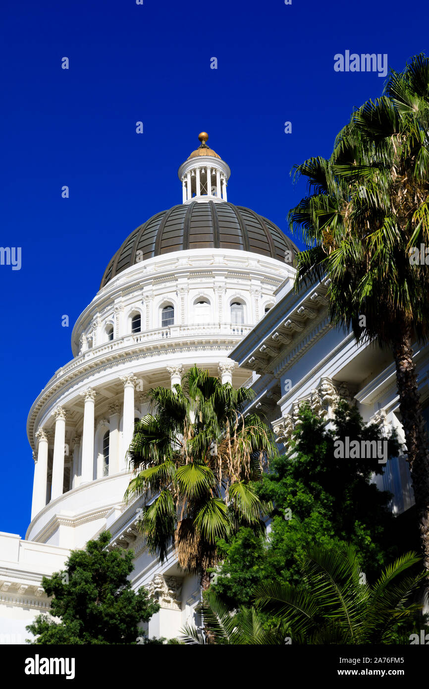 State Capitol Building, Sacramento, la capitale dello Stato della California, Stati Uniti d'America. Foto Stock