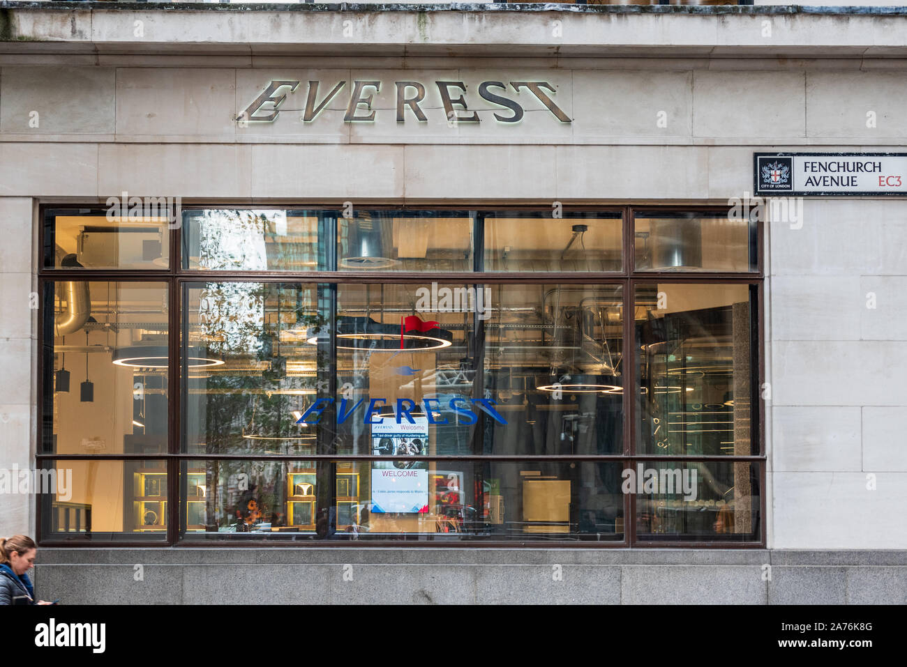 Everest uffici di assicurazione nella città di Londra il quartiere finanziario. Everest Gruppo Re è una società di riassicurazione. Foto Stock