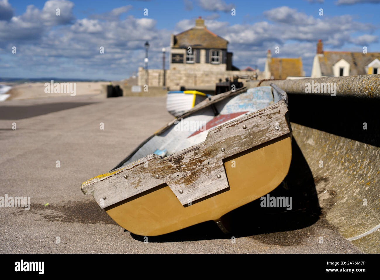 Canotto sul lungomare di Portland, Dorset utilizzando il fuoco selettivo. Foto Stock