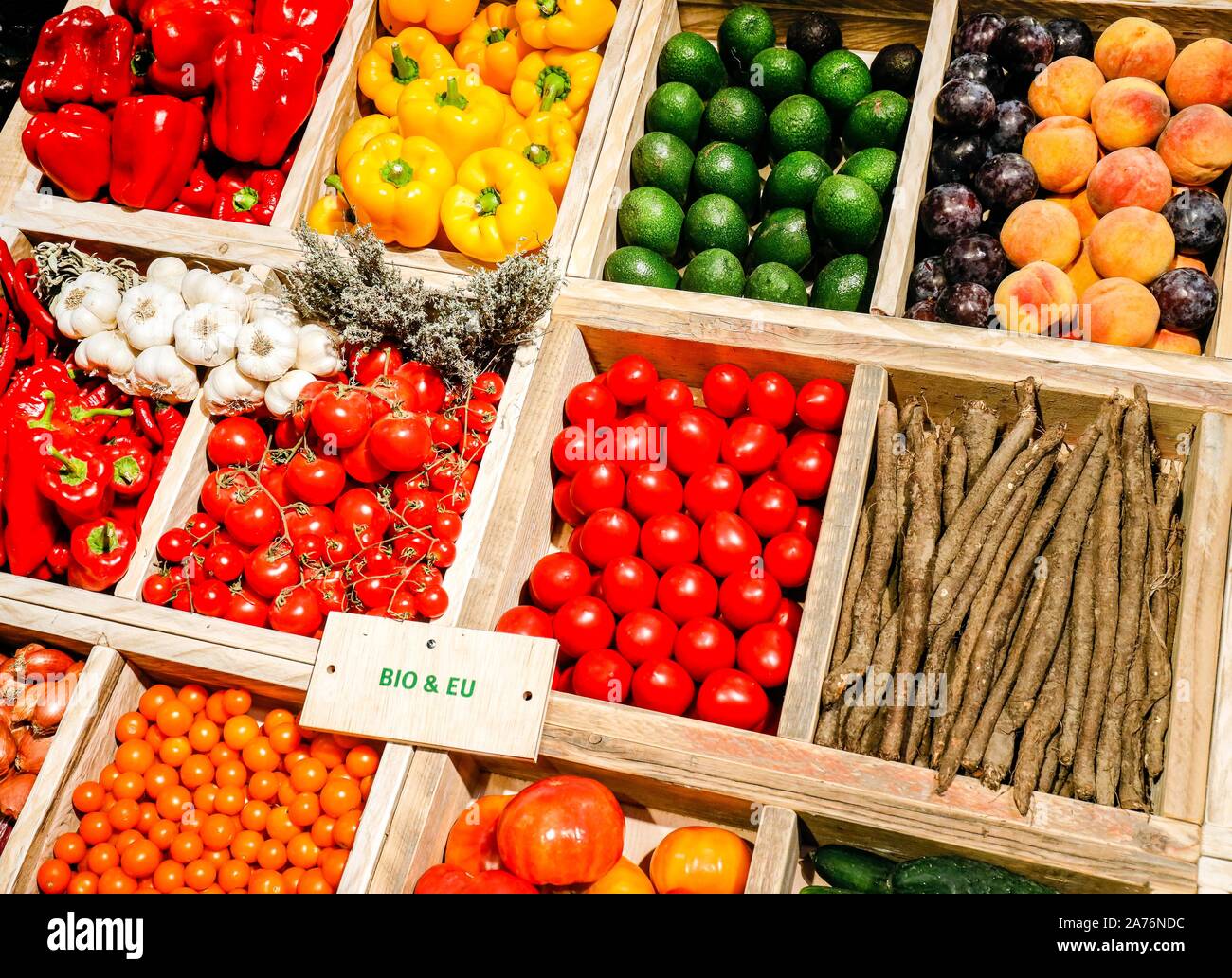 Gli ortaggi biologici nel mercato organico all'ANUGA FOOD fair, Colonia, nella Renania settentrionale-Vestfalia, Germania Foto Stock