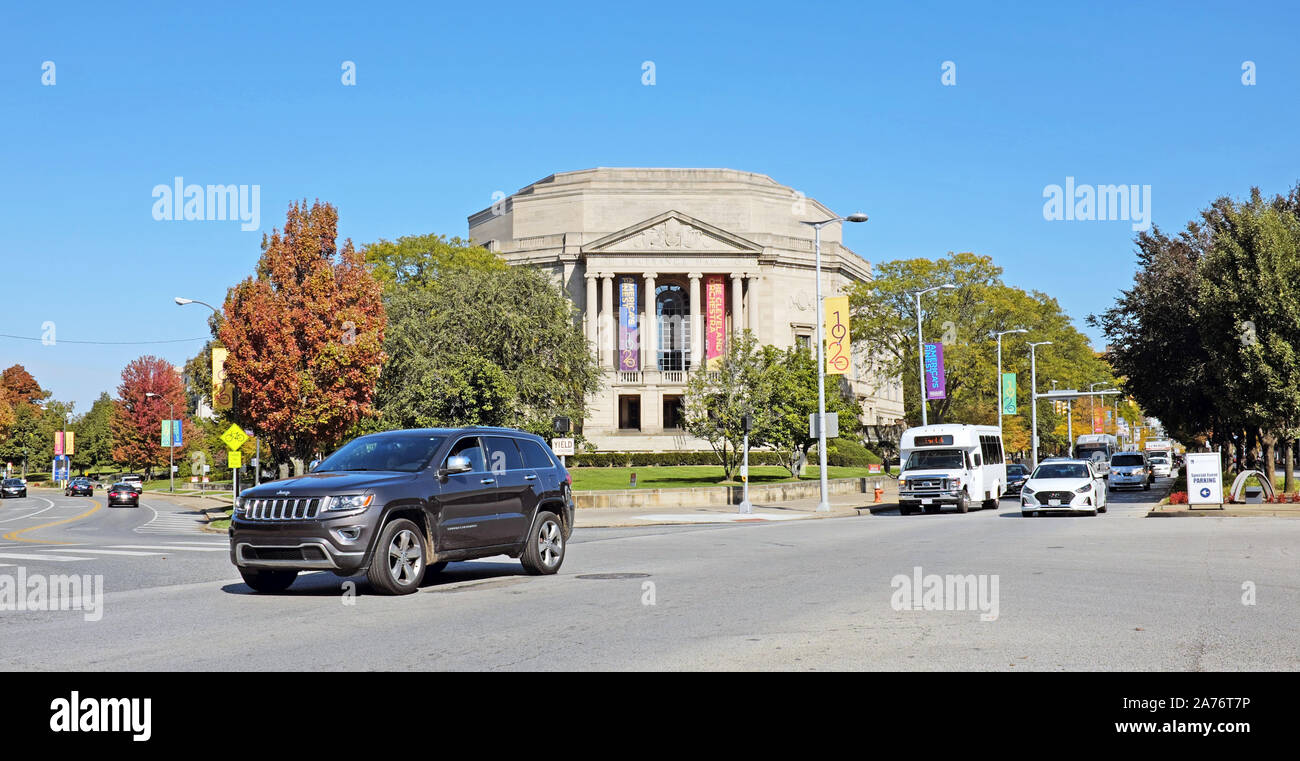 Indennità di Hall, sede della nota Cleveland Orchestra, è stato una parte della University Circle Neighborhood lungo la Euclid Avenue dal 1931 in Cleveland, OH Foto Stock