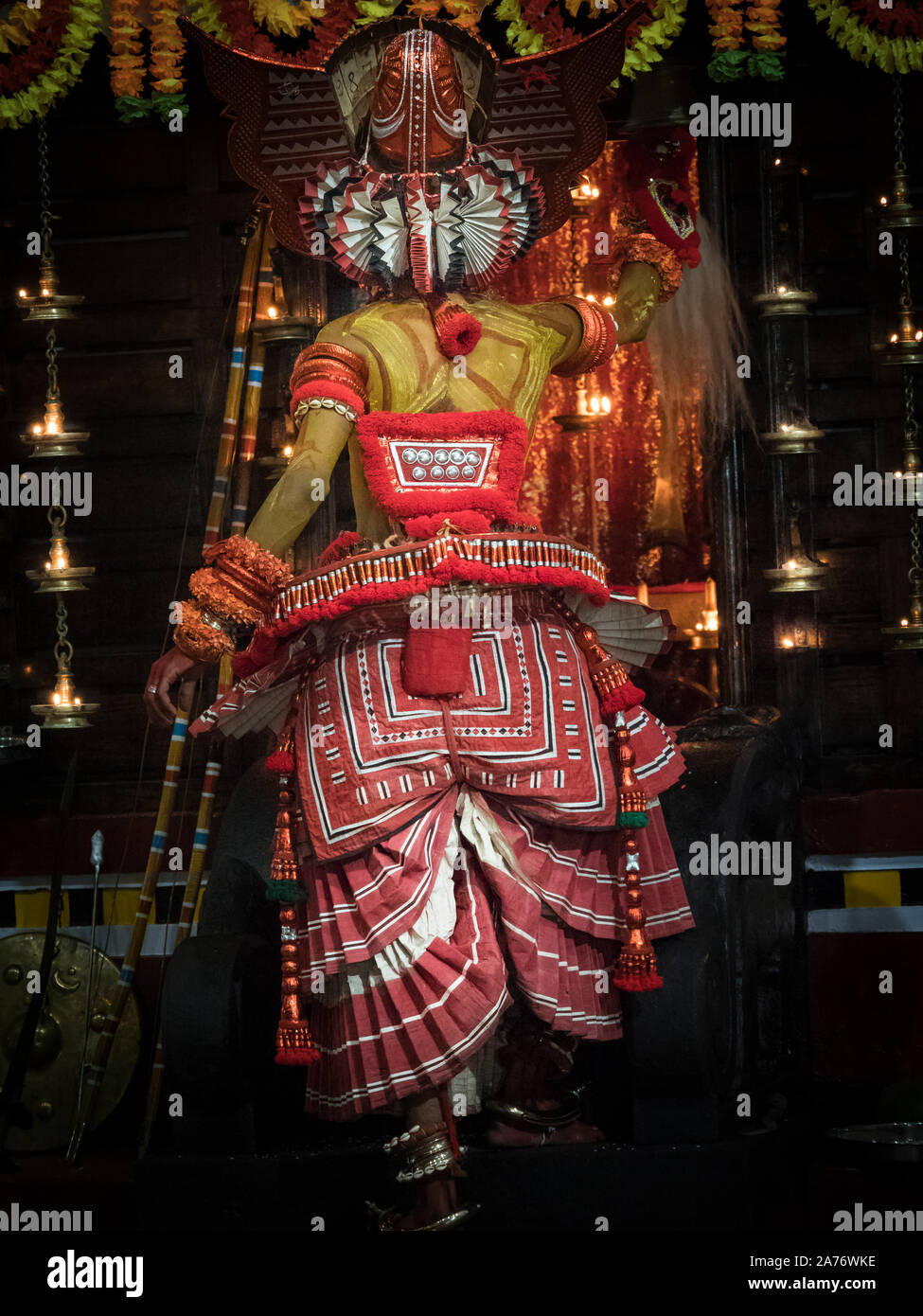 Theyyam ballerino Foto Stock