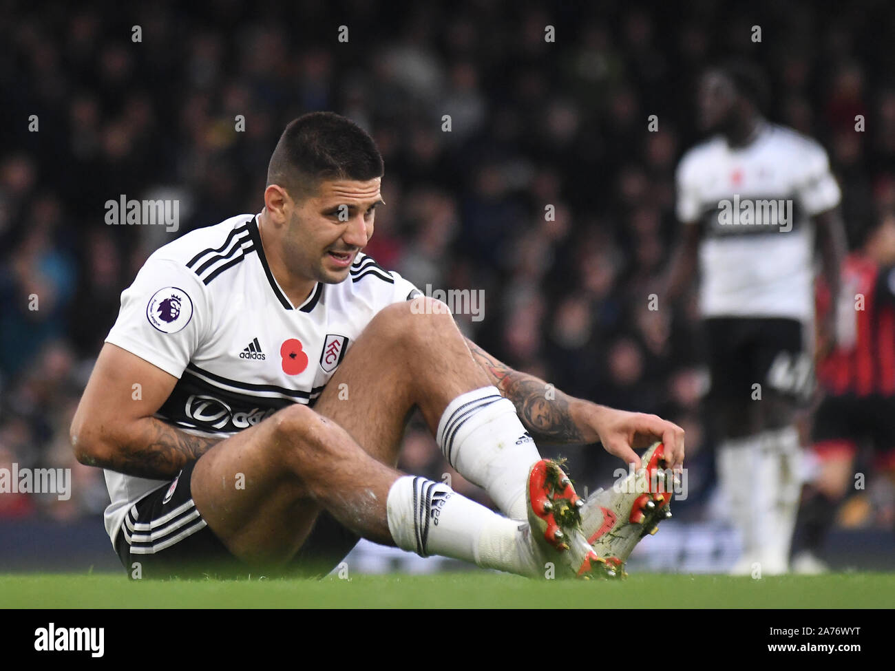 Londra, Inghilterra - Ottobre 27, 2018: Aleksandar Mitrovic di Fulham mostrato durante il 2018/19 English Premier League tra Fulham FC e AFC Bournemouth a Craven Cottage. Foto Stock