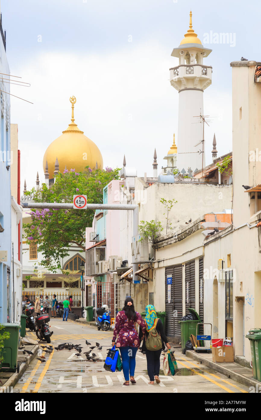 Singapore-10 MAR 2018: Masjid Moschea del Sultano vista dalla vecchia strada di Singapore Foto Stock