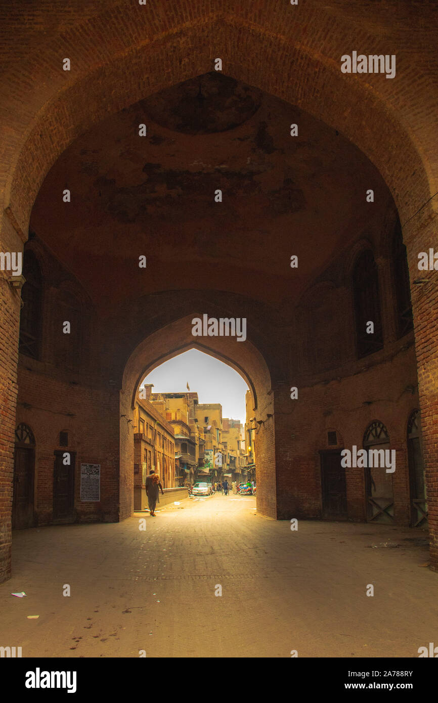 Modo porta alla città vecchia Foto Stock