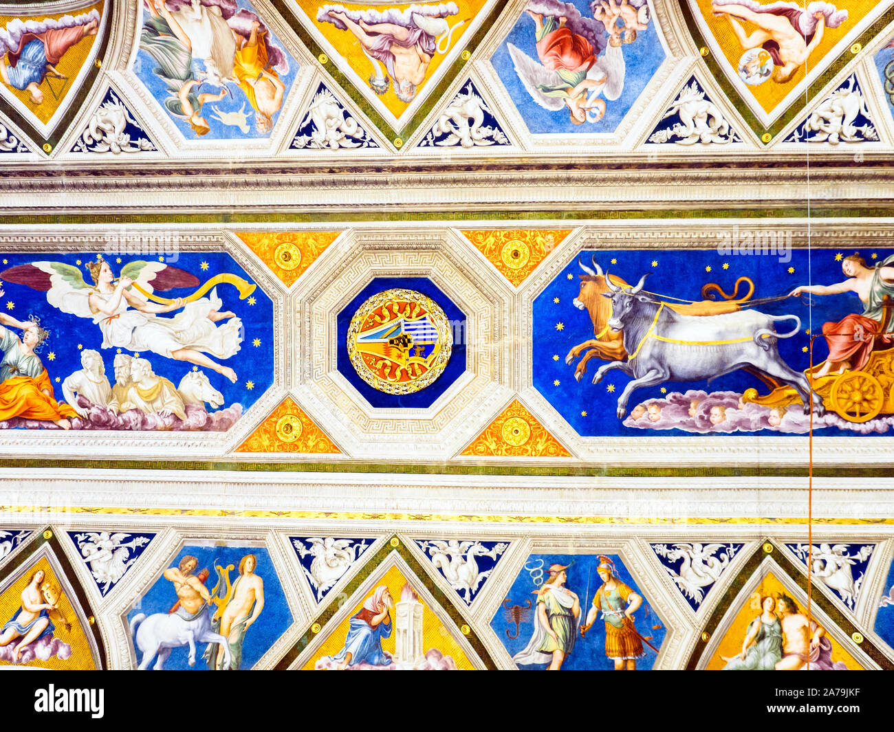 La Vault nella loggia Galatea da Agostino Chigi che rappresentano l'oroscopo - Villa Farnesina, Roma, Italia Foto Stock