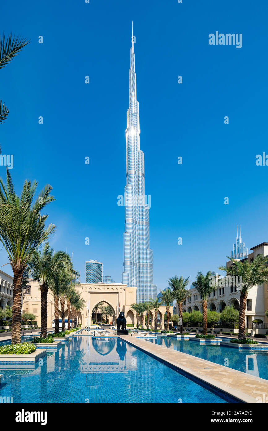 Vista del Burj Khalifa grattacielo nel centro cittadino di Dubai, Emirati Arabi Uniti Foto Stock