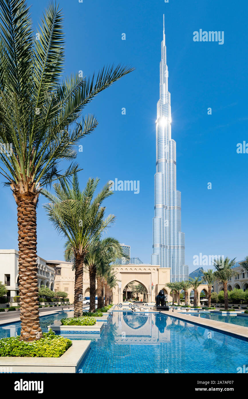 Vista del Burj Khalifa grattacielo nel centro cittadino di Dubai, Emirati Arabi Uniti Foto Stock