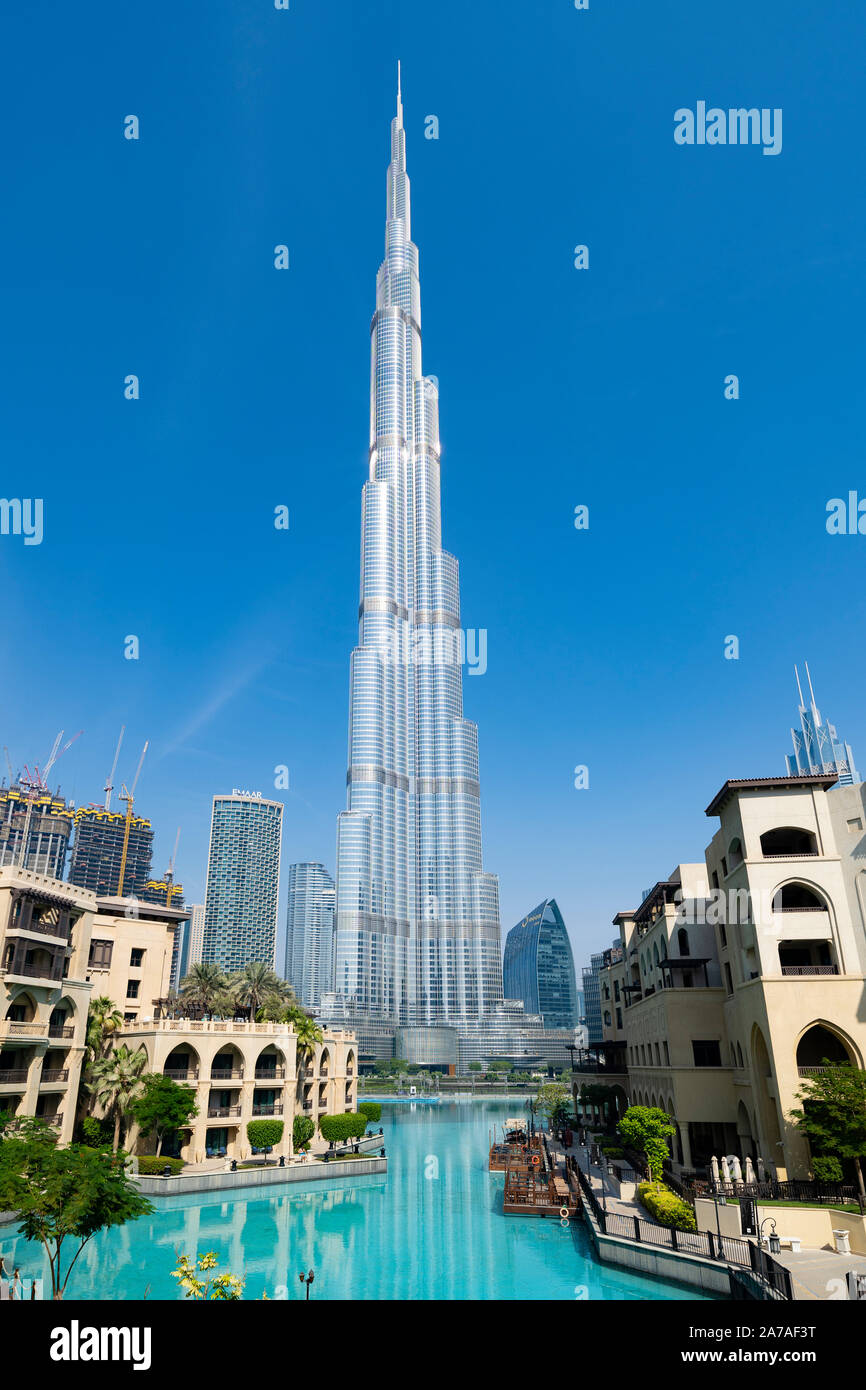 Vista del Burj Khalifa grattacielo nel centro cittadino di Dubai, Emirati Arabi Uniti Foto Stock