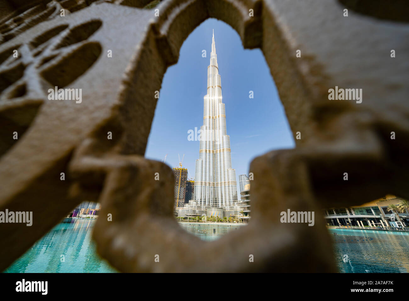 Vista del Burj Khalifa grattacielo nel centro cittadino di Dubai, Emirati Arabi Uniti Foto Stock