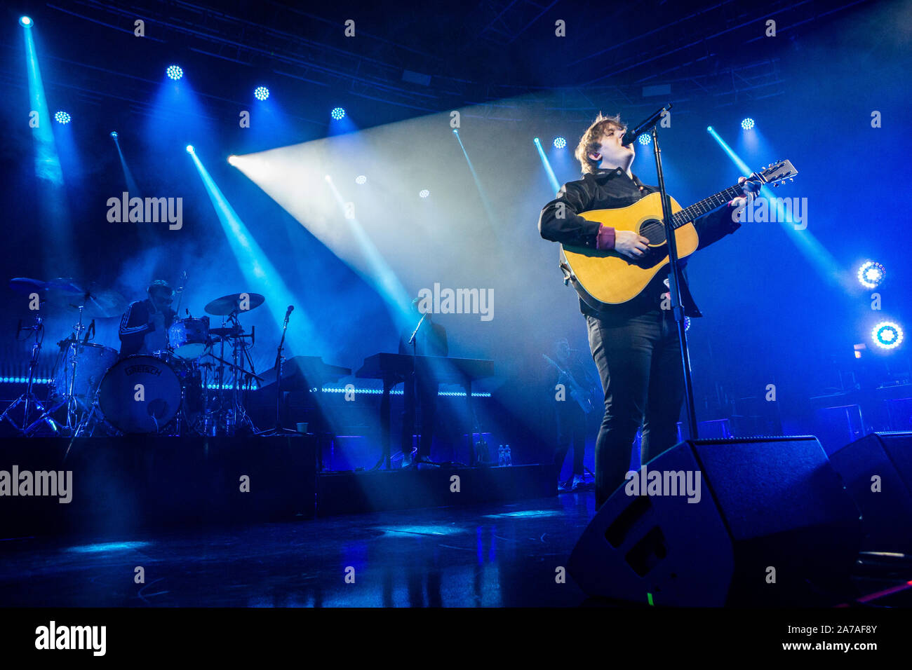 Milano Italia. Il 30 ottobre 2019. La Scottish cantautore LEWIS CAPALDI suona dal vivo sul palco a Fabrique durante il 'Divinely banale per una misura infernale Tour'. Foto Stock