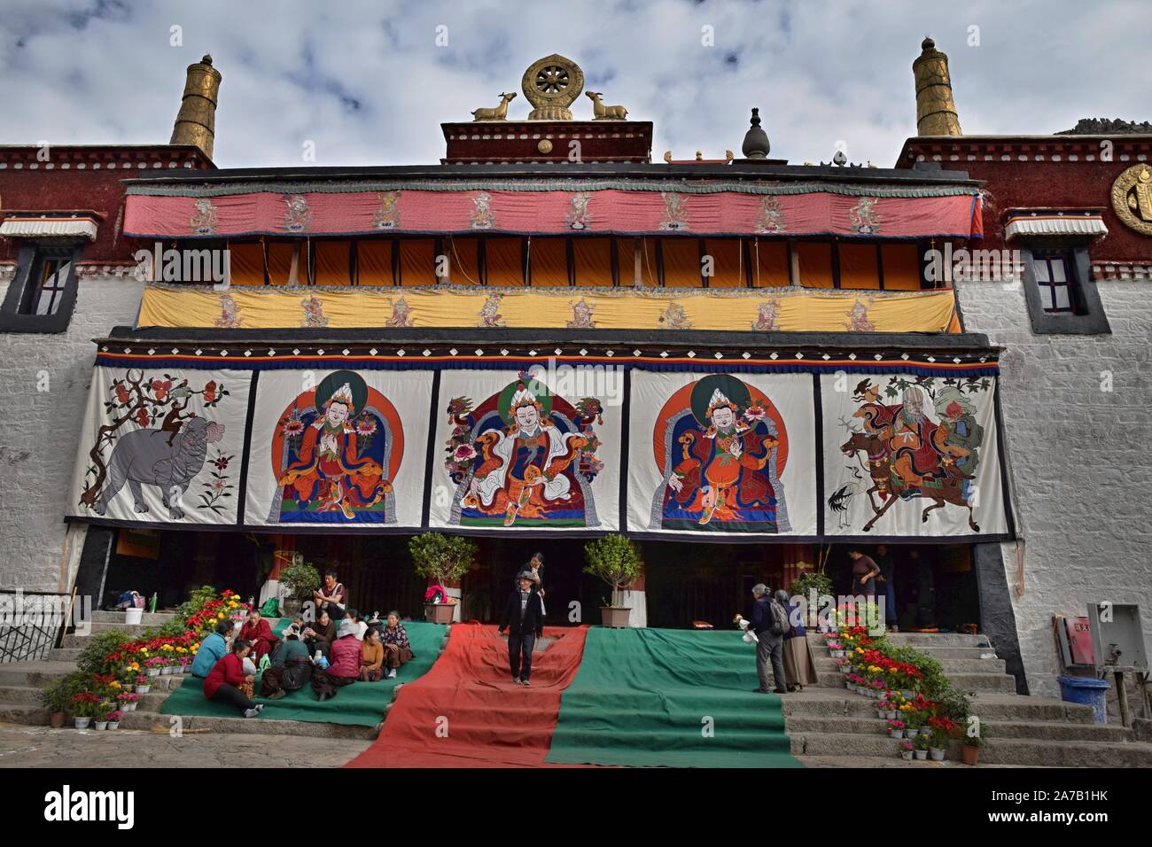 Monastero di Sera, LHASA, IN TIBET - circa ottobre 2019: Uno dei grandi tre università Gelug monasteri del Tibet, è stato fondato nel 1419. Foto Stock