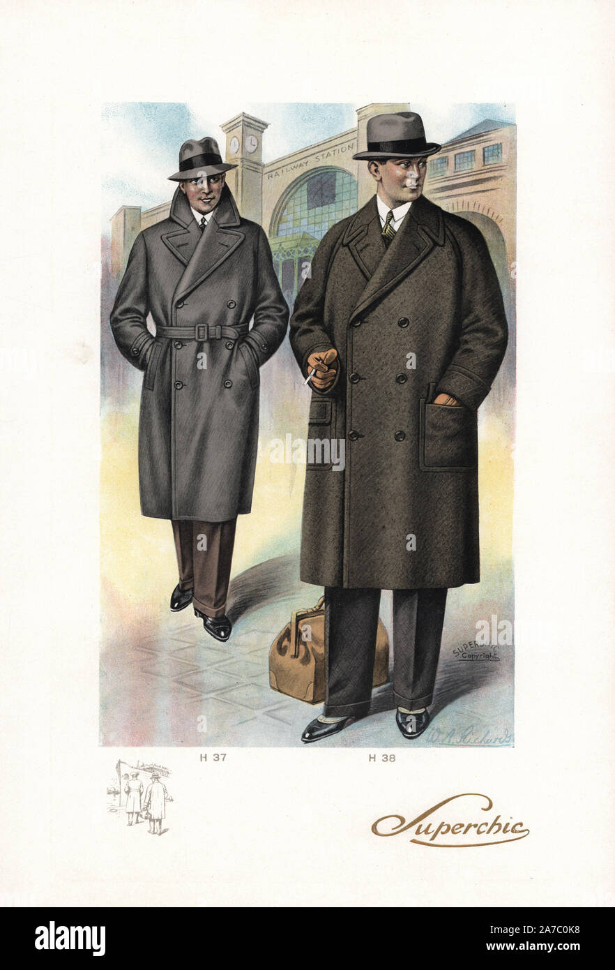 Uomo in doppio petto cappotto con cintura e uomo in doppiopetto Raglan  cappotto con tasche a toppa e una sacca per il pernottamento. In fondo è  una stazione ferroviaria. Stampato a colori