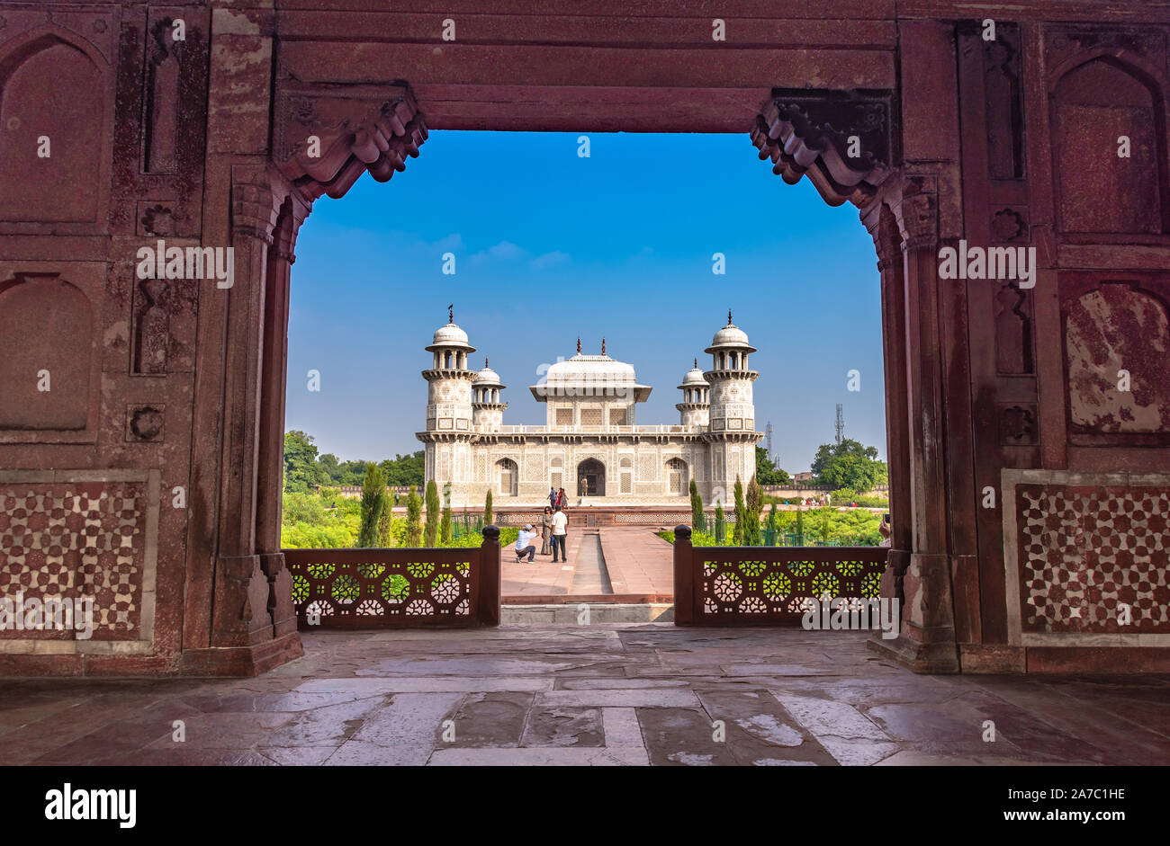 Tomba di I'timād-ud-Daulah noto anche come "jewel box', talvolta chiamato 'Bachcha Taj', Foto Stock