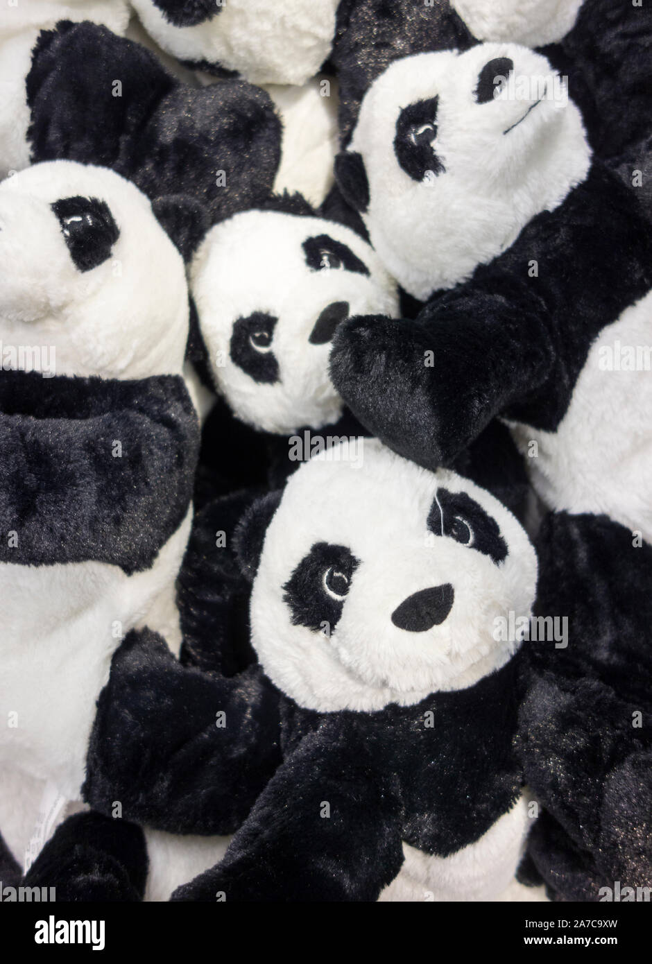 Giocattoli panda immagini e fotografie stock ad alta risoluzione - Alamy