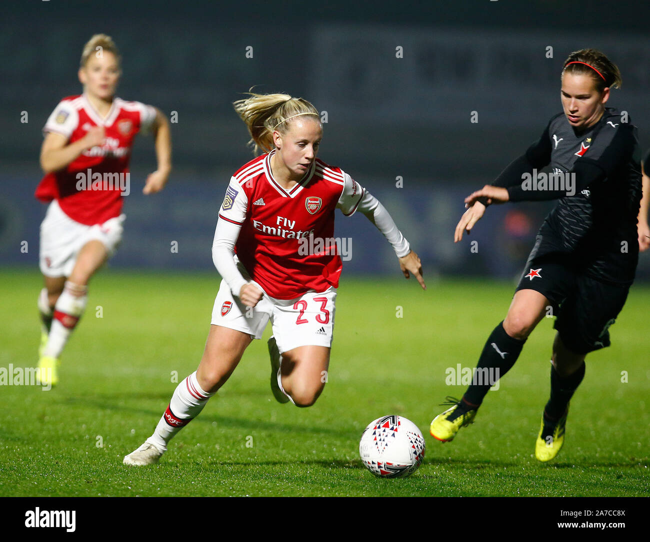 BOREHAMWOOD, Inghilterra - 31 ottobre: Beth Mead di Arsenal durante femminile UEFA Champions League Round di 16 Leg 2 corrispondenza tra l'Arsenal donne e Slavia Foto Stock