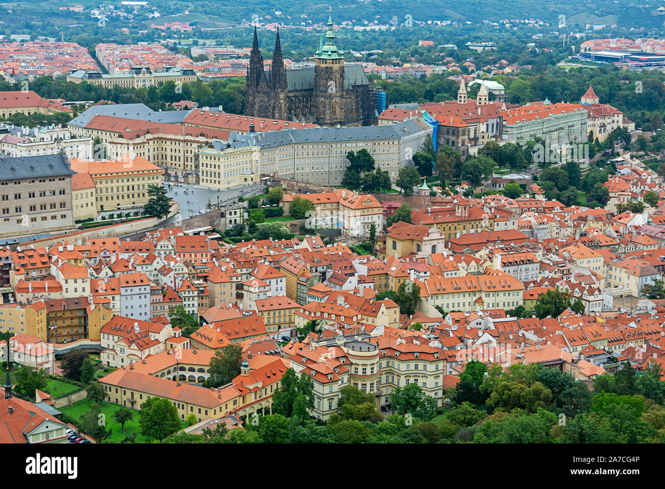 Praga, Repubblica Ceca - 5 settembre: veduta aerea della città di Praga, Repubblica Ceca il 5 settembre 2019. Foto Stock