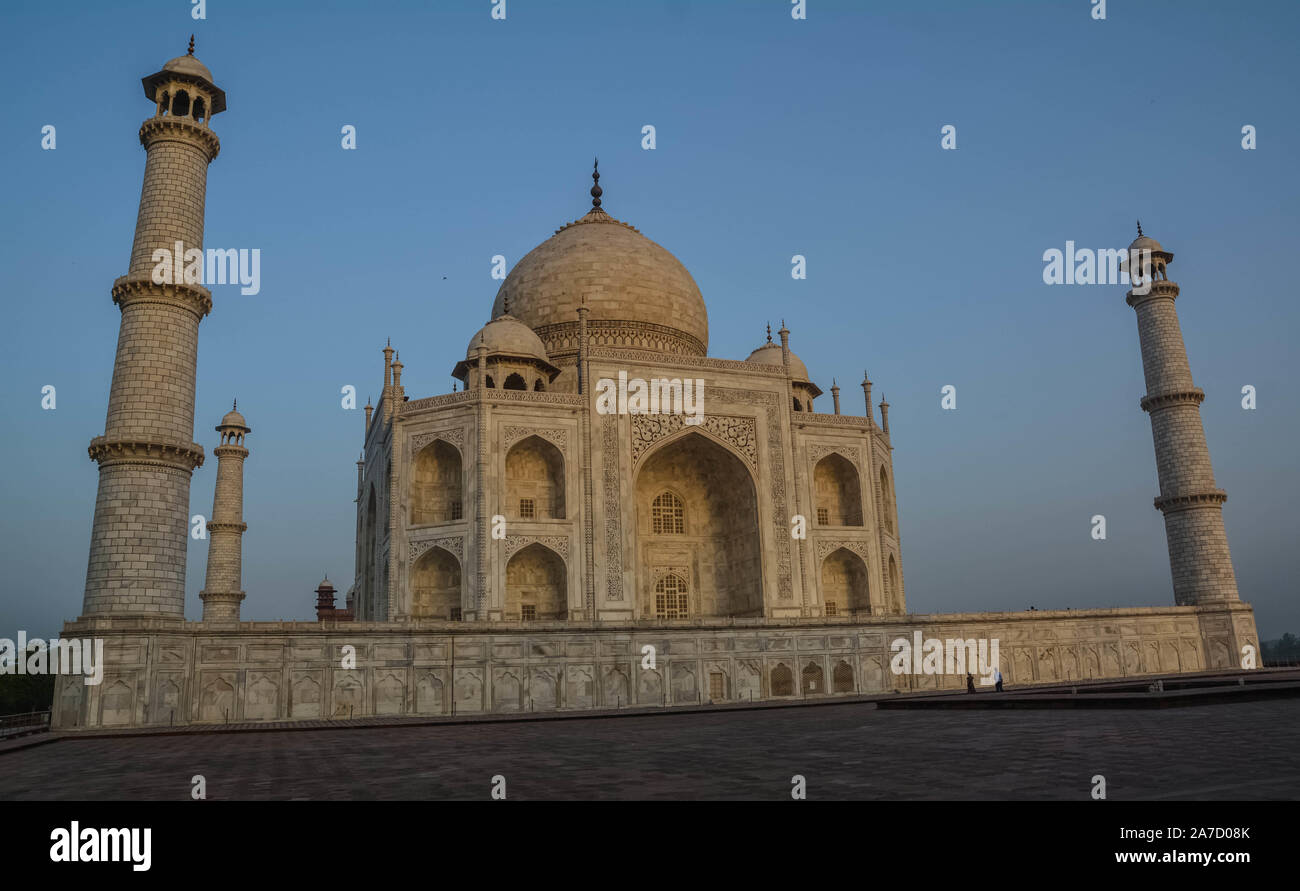 Taj Mahal di sunrise Foto Stock