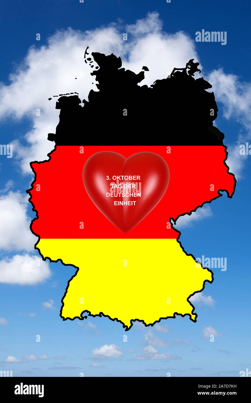 3. Oktober, Tag der Deutschen Einheit, Bundesadler, Nationalfarben, Cumulus Wolken, blauer Himmel, Herz in Deutschlandkarte, schwarz-rot-oro, Foto Stock