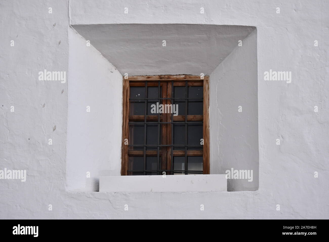 Vecchia finestra in legno Foto Stock