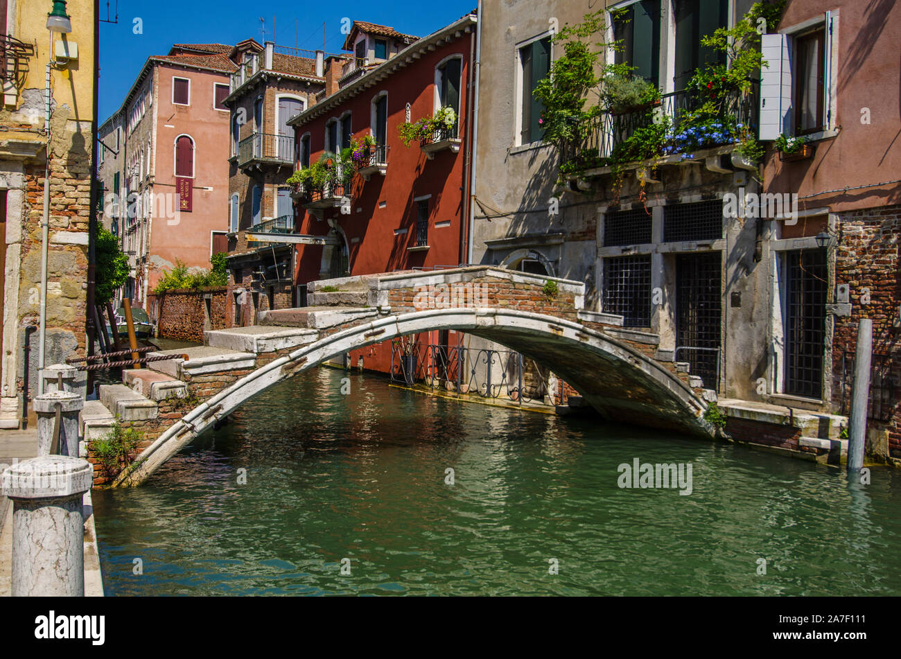 Ponte in Isola Venezia Italia - I ponti dell'isola di Venezia Foto Stock