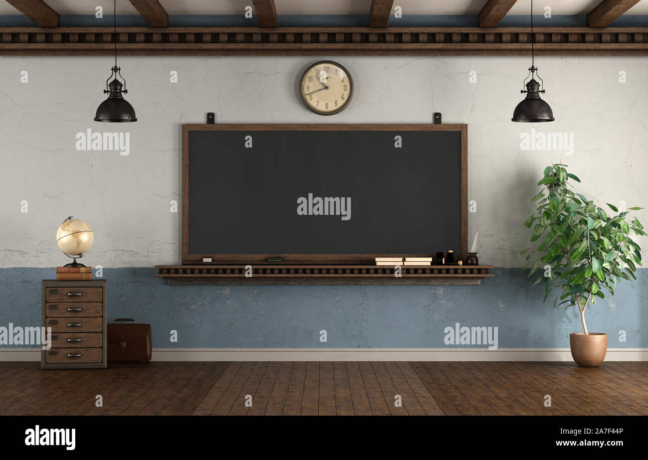 Stile retrò aula vuota con blackboard appeso su un vecchio muro - 3d rendering Foto Stock