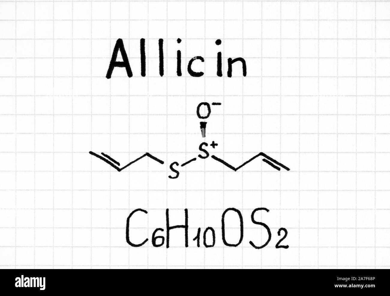La grafia formula chimica di Allicin. Close up. Foto Stock