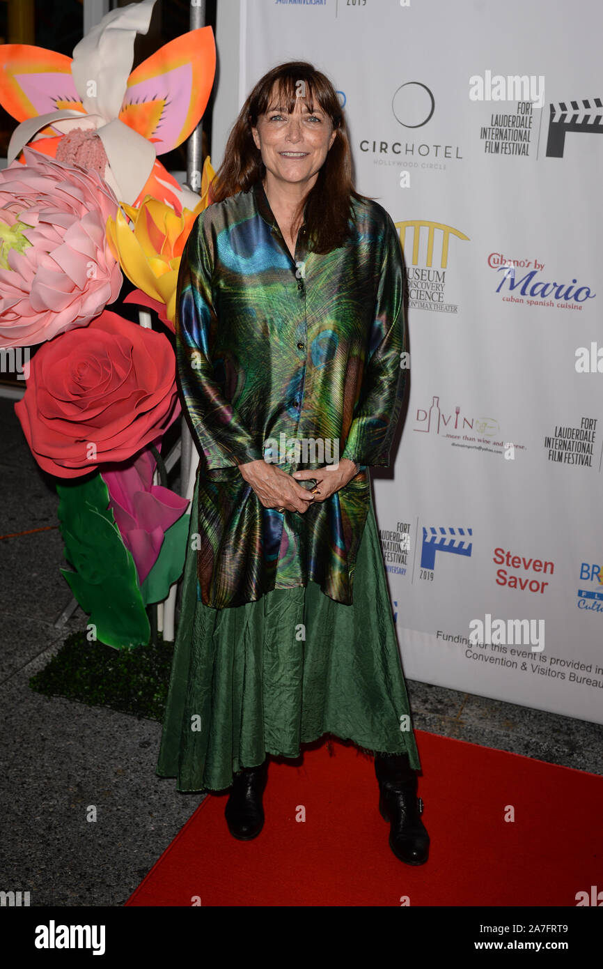 Fort Lauderdale FL, Stati Uniti d'America. 01 Nov, 2019. Karen Allen assiste la trentaquattresima edizione annuale di Fort Lauderdale International Film Festival di apertura della festa notturna al Museum of Discovery & Science's Autonation IMAX Theatre il 1 novembre 2019 a Fort Lauderdale, Florida. :: Credito Mpi04/media/punzone Alamy Live News Foto Stock
