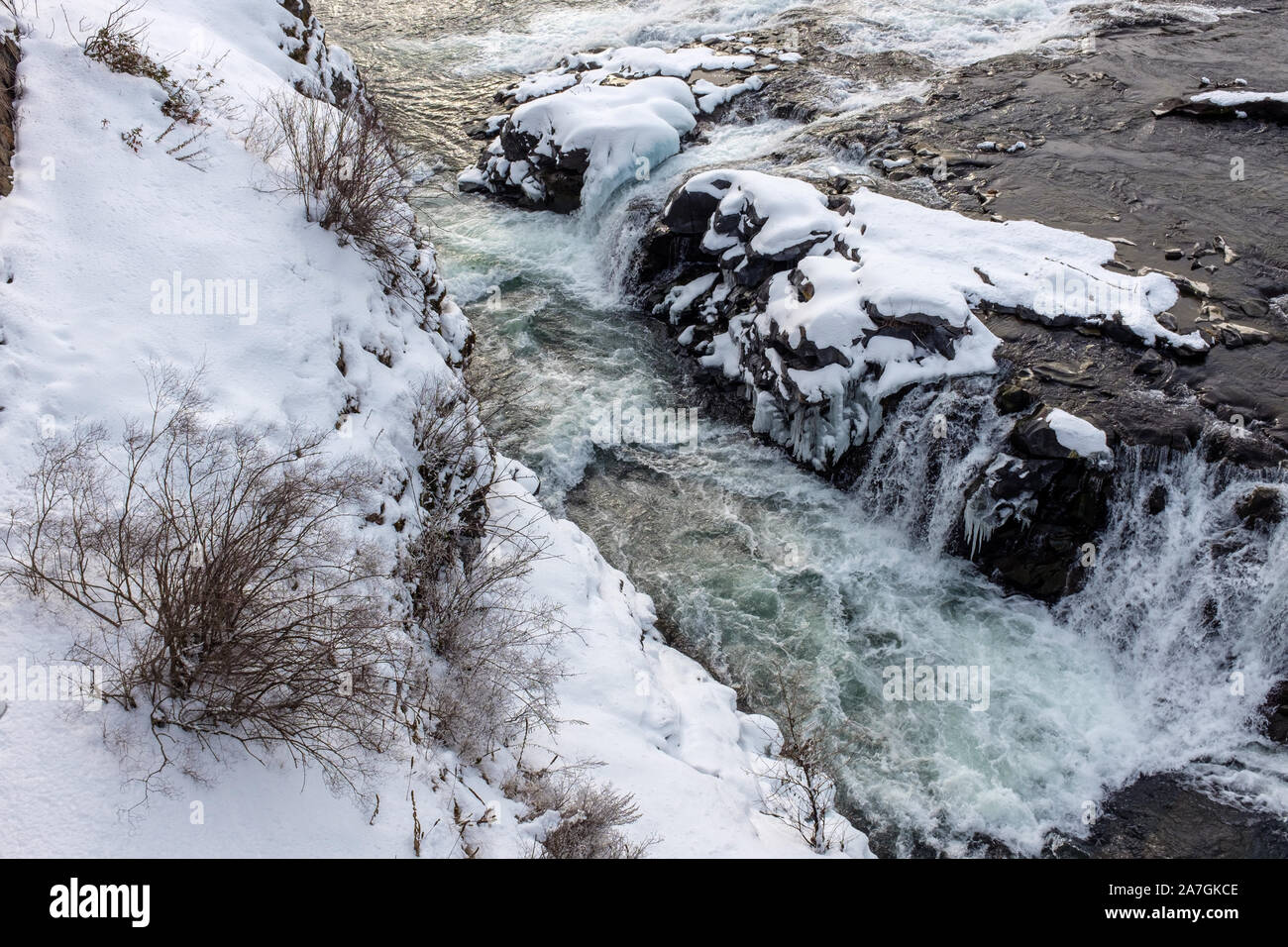 Fiume Spokane in inverno a Spokane, Washington, Stati Uniti d'America Foto Stock