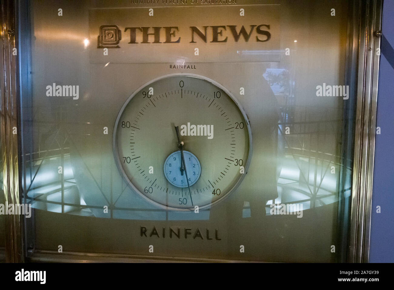 Meteo manometri, Daily News Building Interior, NYC, STATI UNITI D'AMERICA Foto Stock