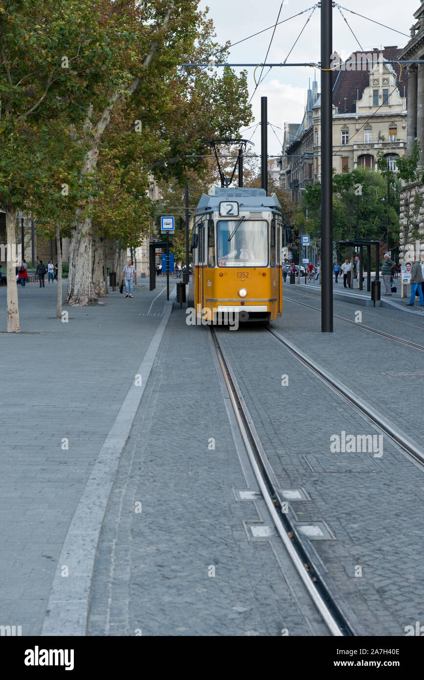 Dal centro città in tram in Pest Budapest centrale.. Foto Stock