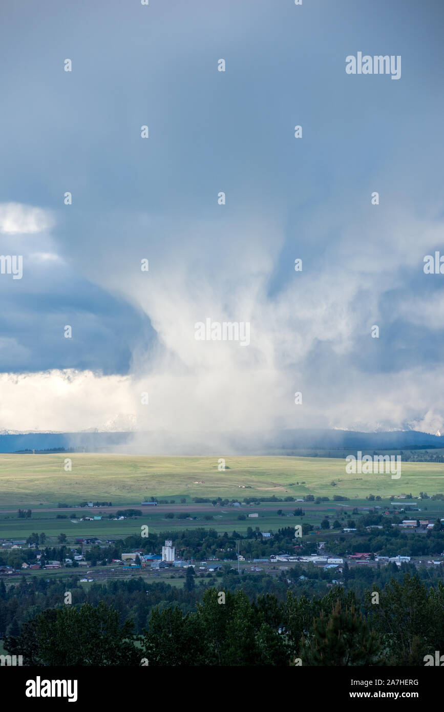 Tempesta sopra la valle Wallowa, Oregon. Foto Stock