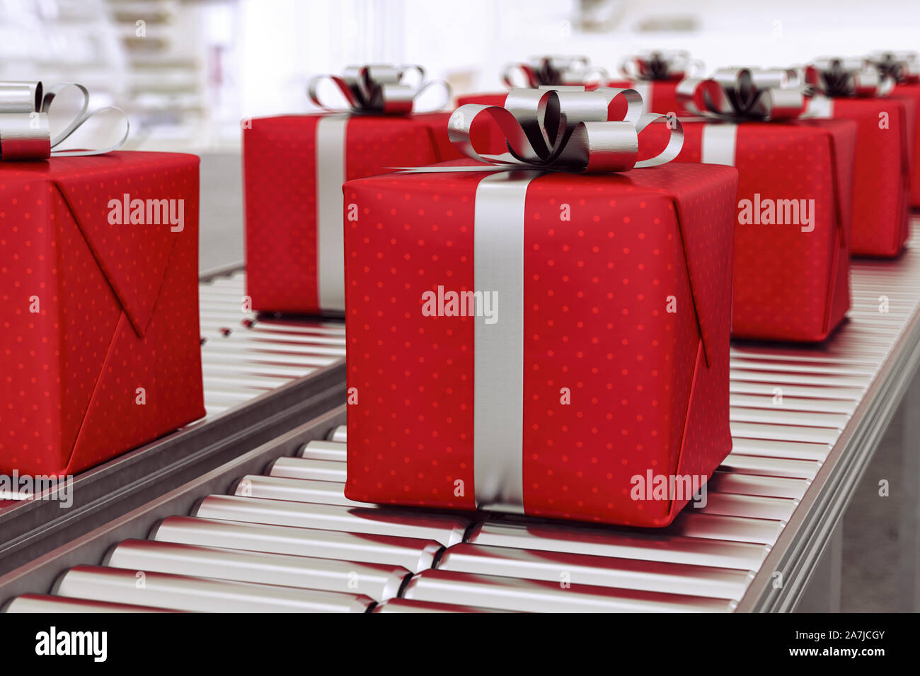 Regalo di natale scatole sui rulli trasportatori sono pronti per essere spediti tramite corriere per la distribuzione Foto Stock