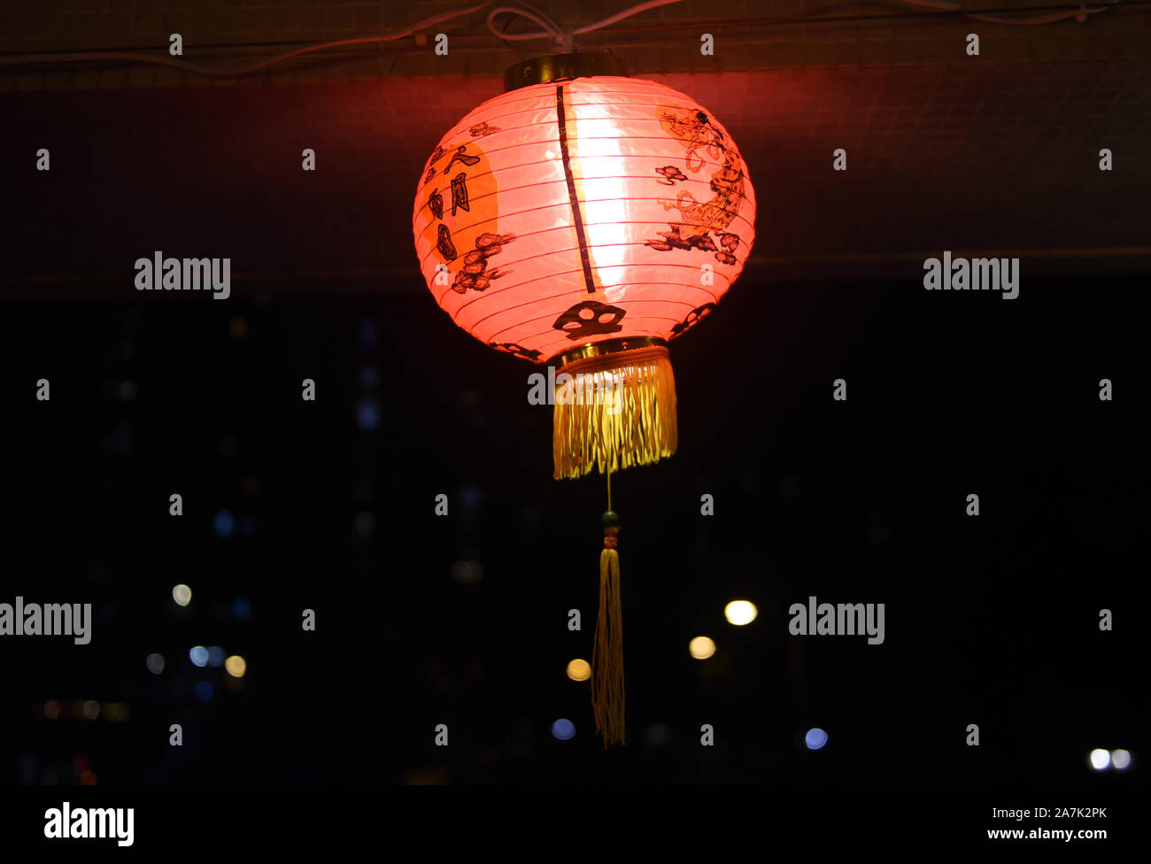 Lanterna visualizza viene trattenuto è Tsuen Wan Park per celebrare il prossimo Festival di metà autunno a Tsuen Wan Park di Hong Kong, Cina, 11 settembre 2019. *** Local Foto Stock