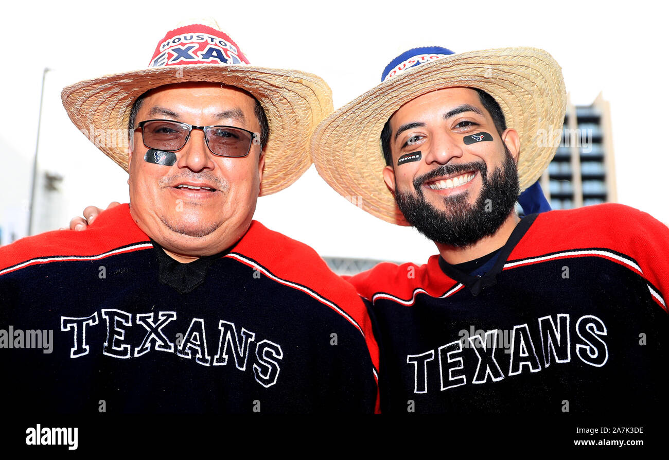 Houston Texans fans prima della NFL serie internazionale corrisponde allo stadio di Wembley, Londra. Foto Stock