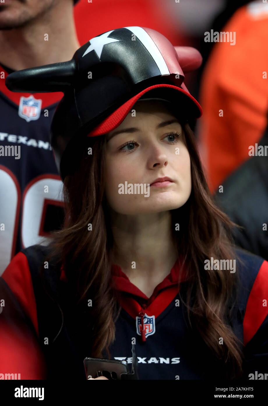 Houston Texans fans prima della NFL serie internazionale corrisponde allo stadio di Wembley, Londra. Foto Stock