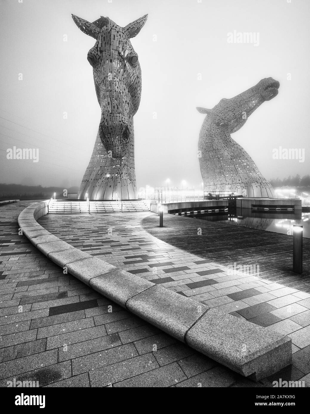 Il Kelpies, Helix Park, Falkirk, Scozia. Sculture di Andy Scott Foto Stock
