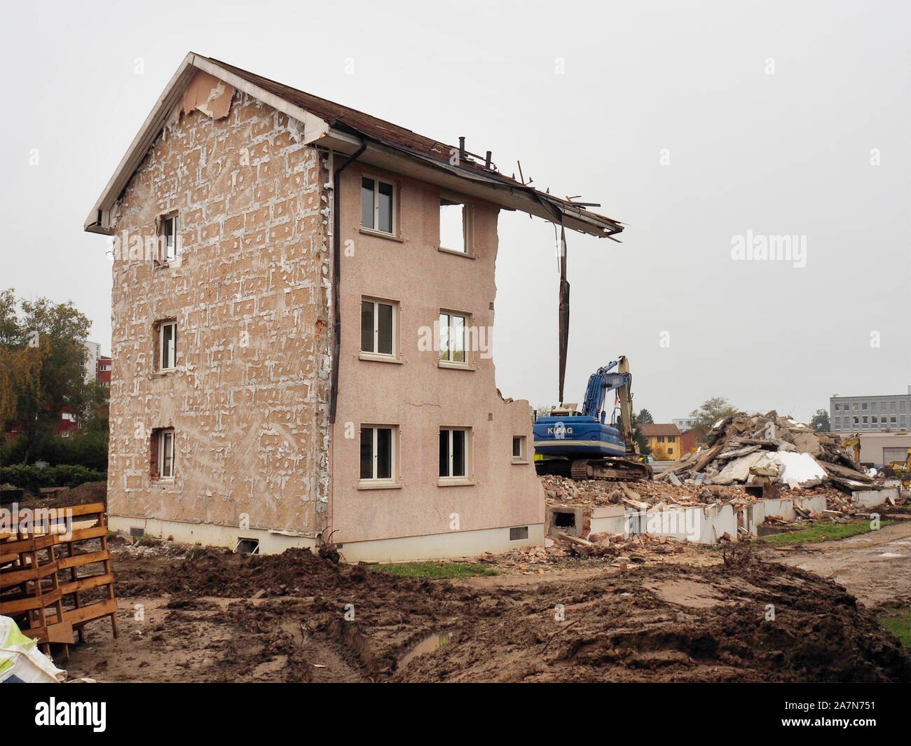 Abbruch einer Wohnsiedlung in Regensdorf ZH Foto Stock