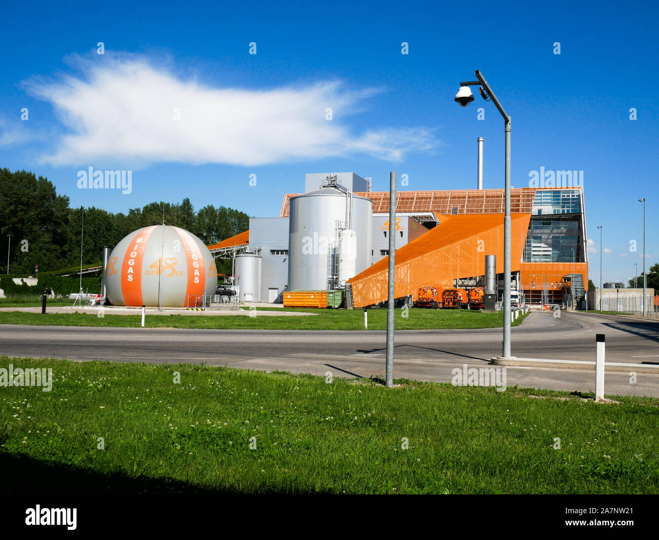 Wien/Austria - 3 giugno 2019: vista di Pfaffenau termoutilizzatore a Vienna Austria Foto Stock