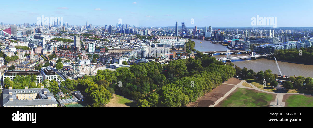 Vista panoramica aerea di Londra da Chelsea, estate 2019 Foto Stock