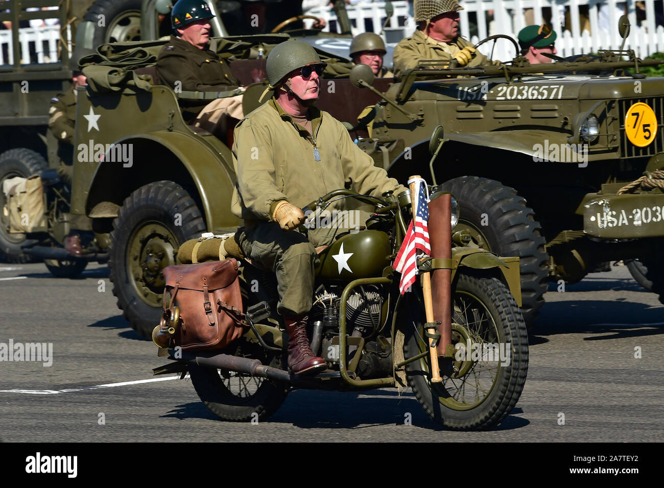 Harley Davidson WLA, il Liberatore, D-Day commemorazione, settantacinquesimo anniversario dello sbarco in Normandia, seconda guerra mondiale, veicoli militari, Goodwood Revi Foto Stock