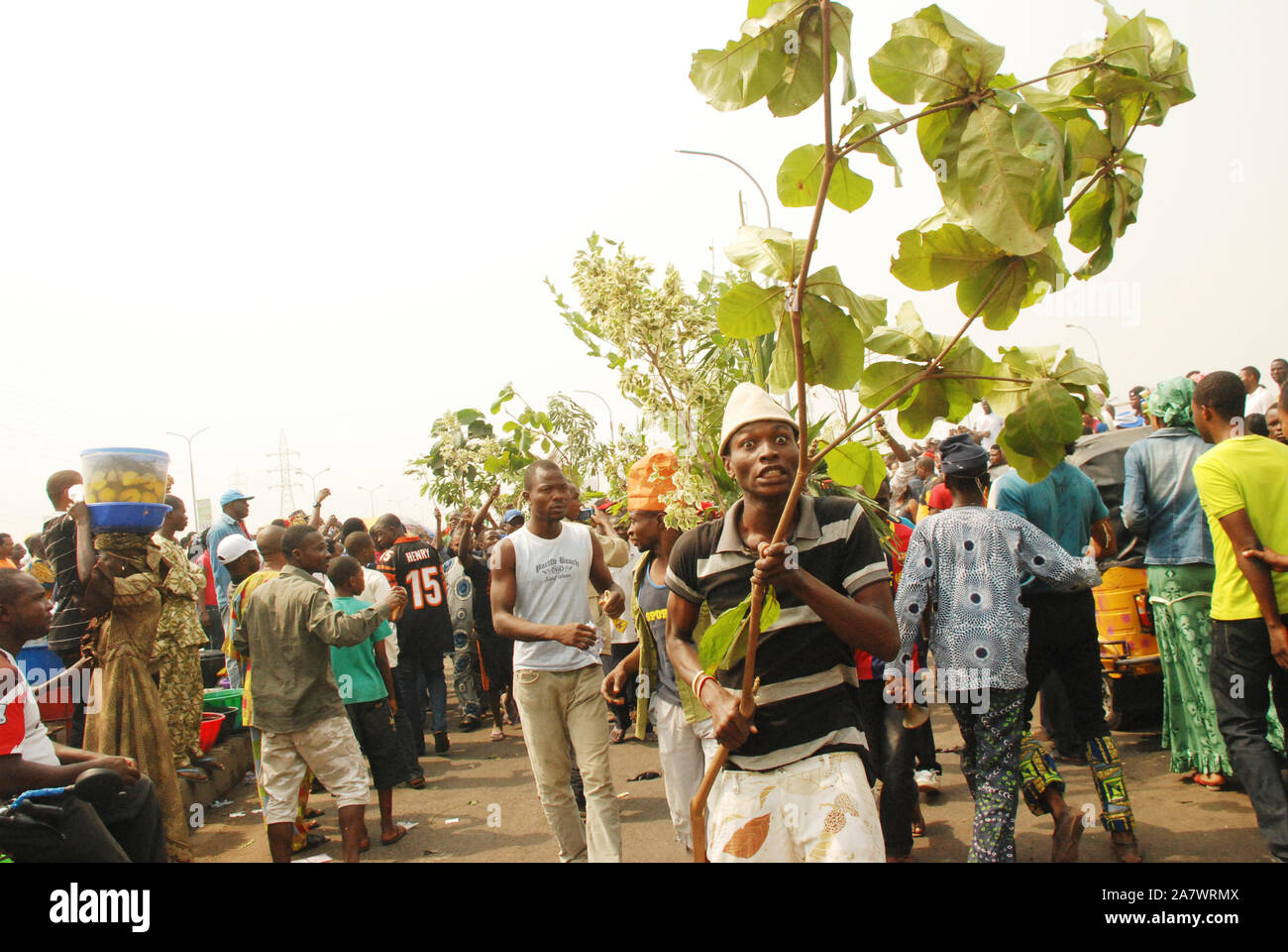 Persone che protestano presso il Gani Fewehinmi Freedom Park, Ojota Lagos, il 13 gennaio 2012; per l'eliminazione dei sussidi per il carburante in Nigeria. Foto Stock