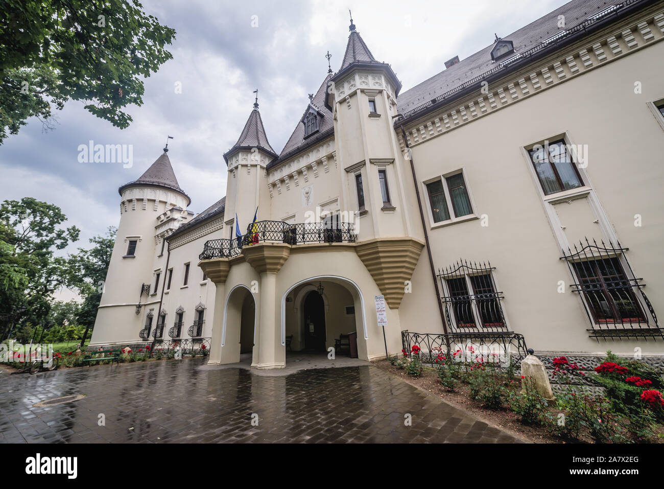Castello di Karolyi famiglia in Carei, piccola città di Satu Mare County, northwestern Romania Foto Stock