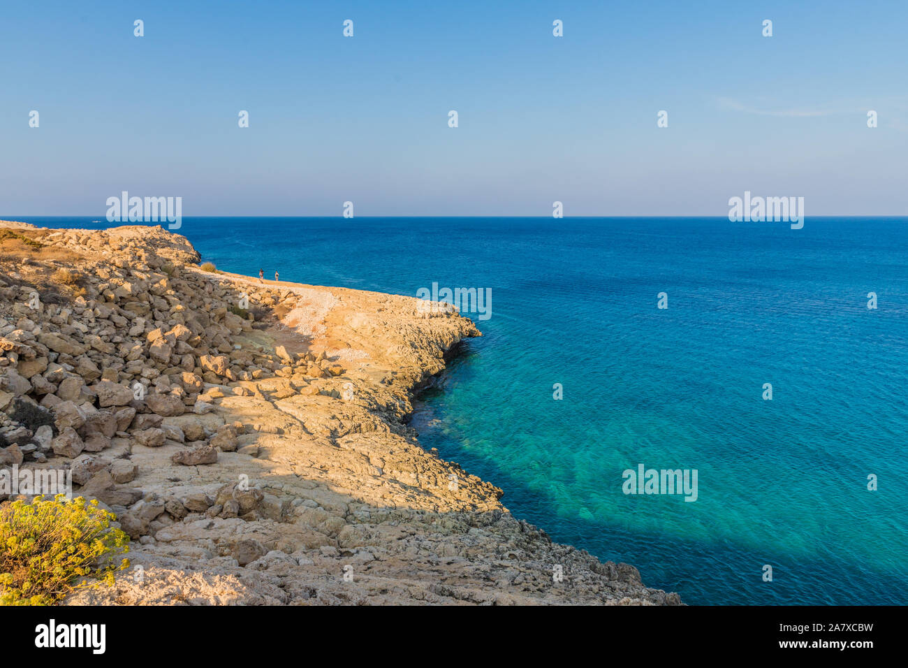 Una vista tipica a Cape Greco di Cipro Foto Stock