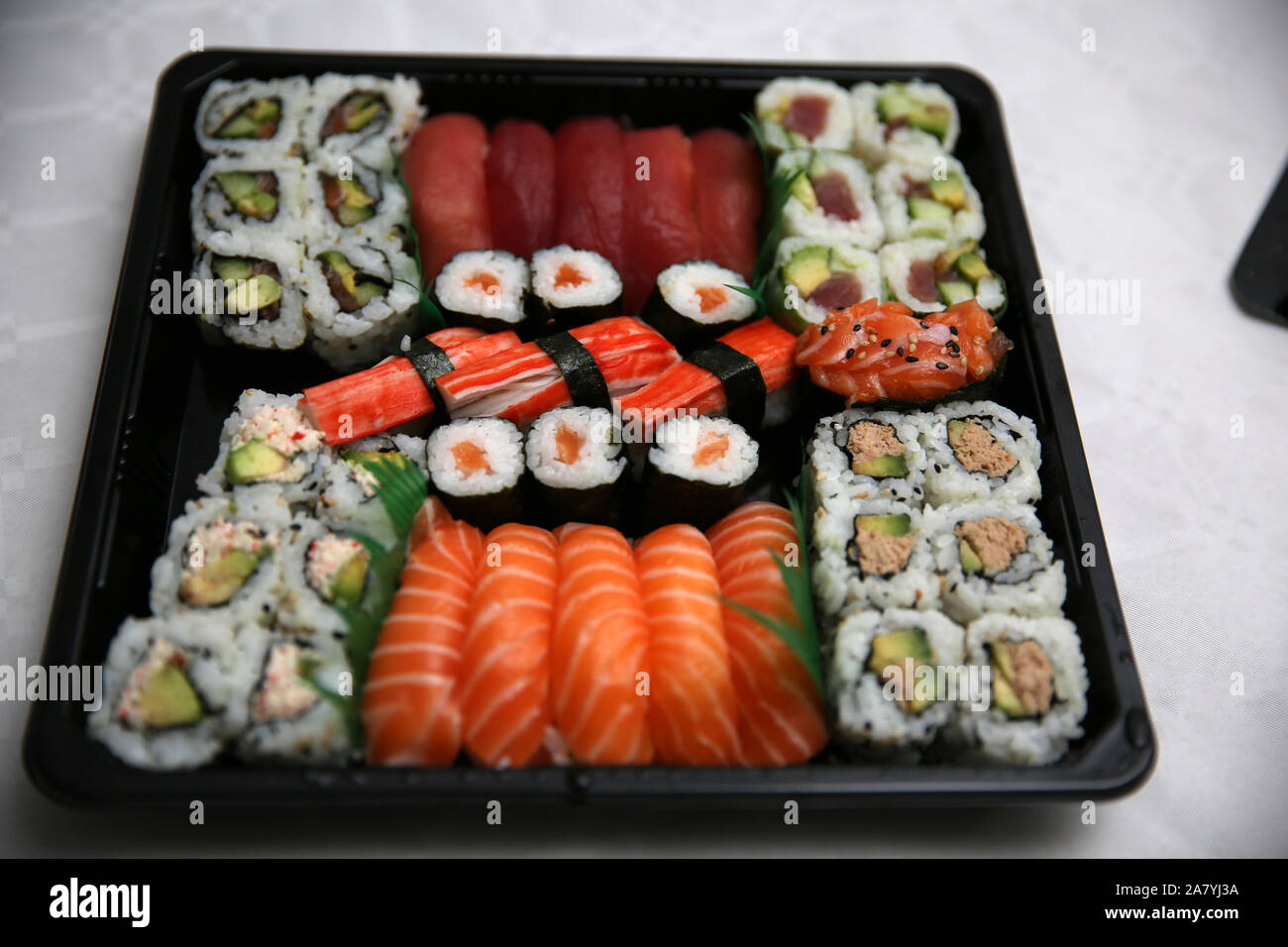 Piatto di sushi Foto stock - Alamy