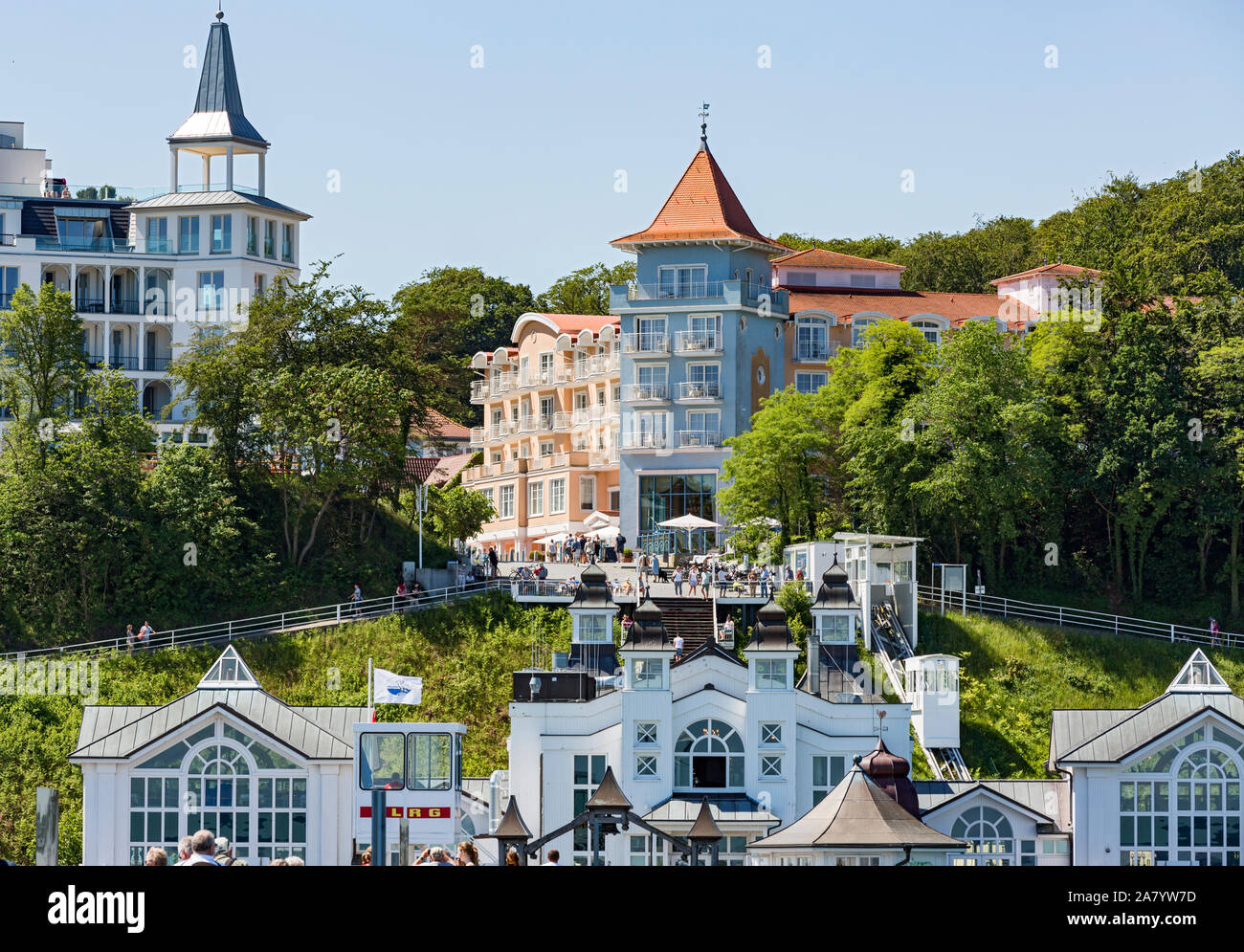 Sellin, Rügen, Seebrücke, Alberghi Foto Stock