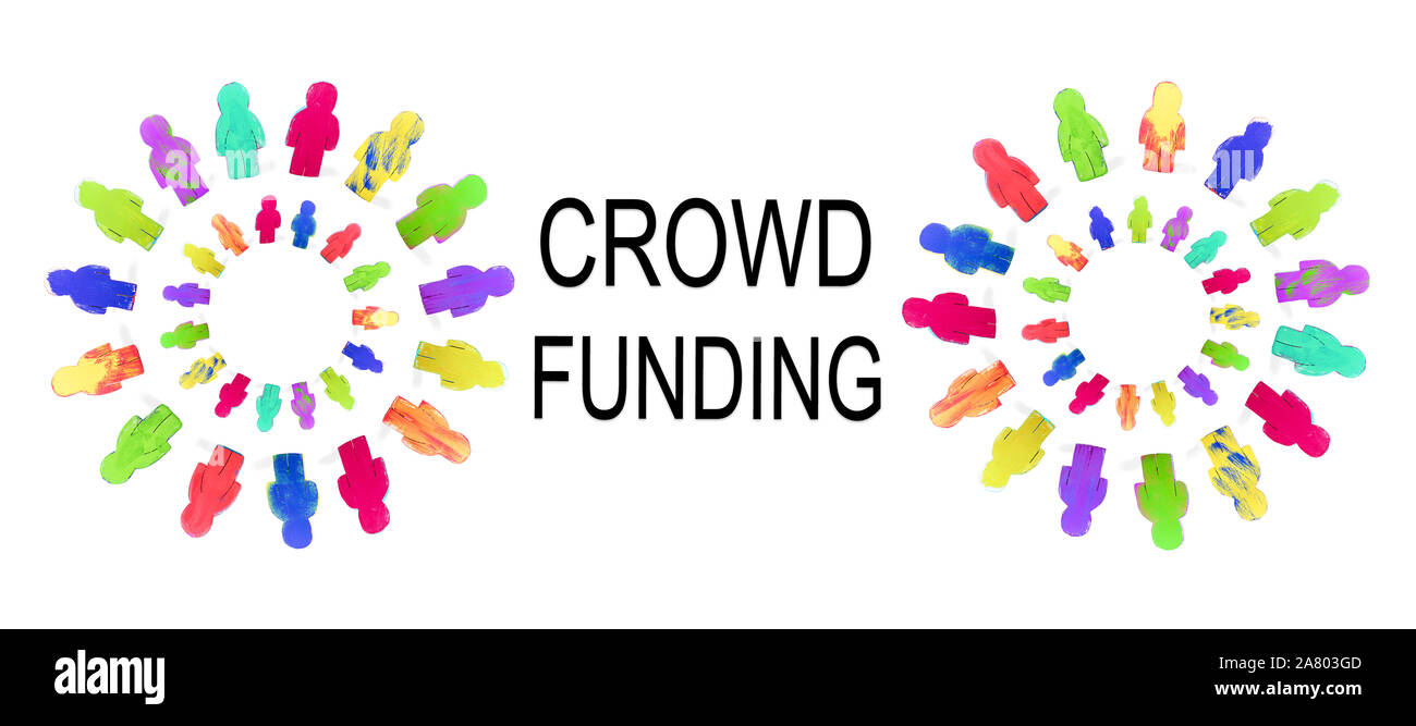 Intestazione, cerchi con figure in legno, word crowdfunding, concetto folla finanziamenti e investimenti, isolato Foto Stock