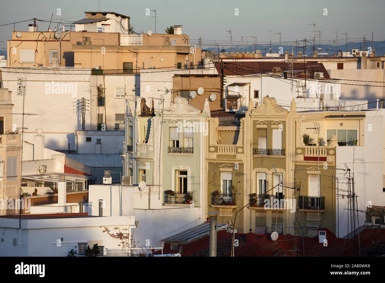 Skyline visto da Russafa, Valencia, Spagna Foto Stock