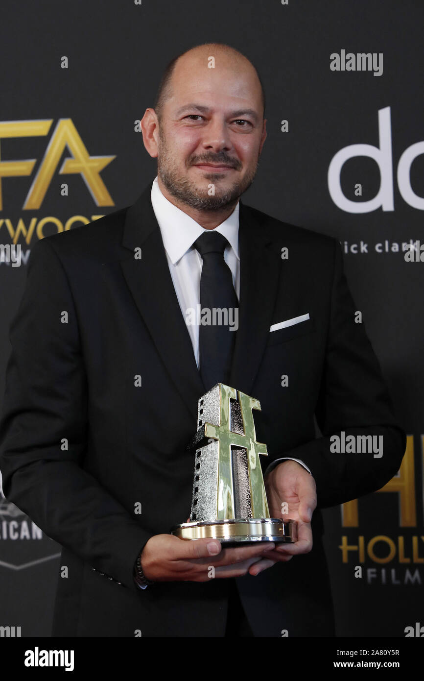 November 3, 2019, Beverly Hills, CA, Stati Uniti d'America: LOS ANGELES - Nov 3: Mihai Malaimare Jr a Hollywood Film Awards presso il Beverly Hilton Hotel il 3 novembre 2019 a Beverly Hills, CA (credito Immagine: © Kay Blake/ZUMA filo) Foto Stock