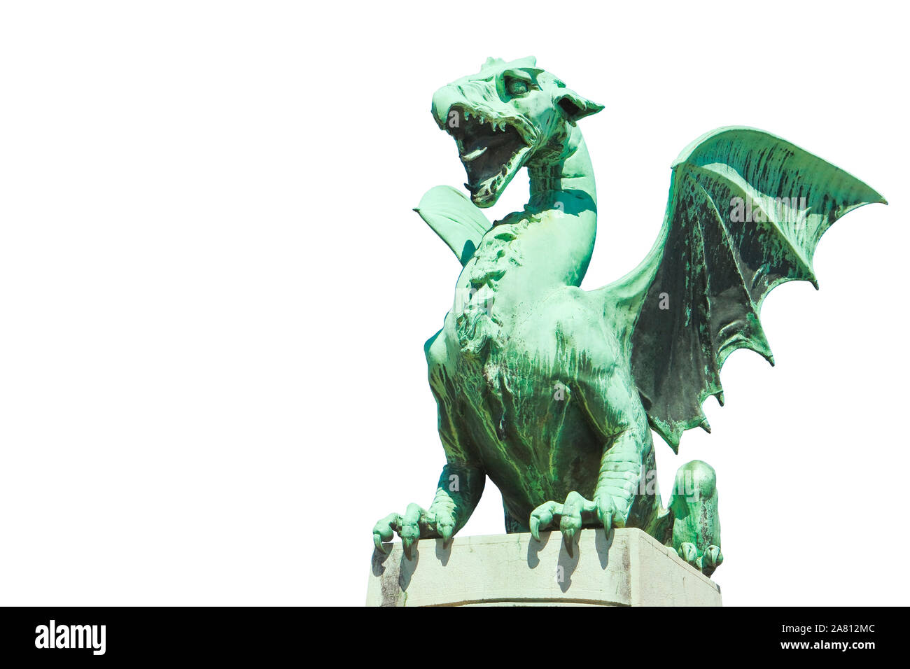 Lubiana dragon su un dragon bridge: il simbolo della città e del paese - il concetto di immagine su sfondo bianco per una facile selezione - immagine con copia sp Foto Stock